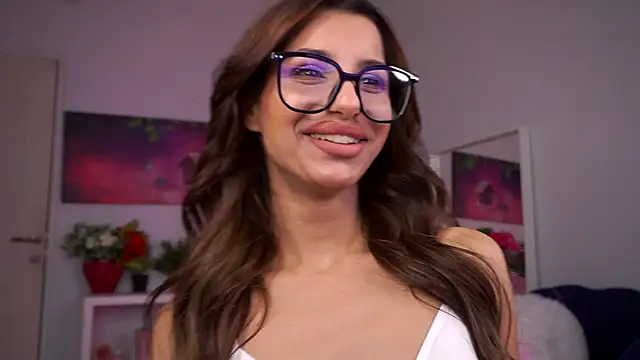 Snapshot of ZariaVera chatting on November 10, 6:35 pm ZariaVera online show from November 10, 6:35 pm
