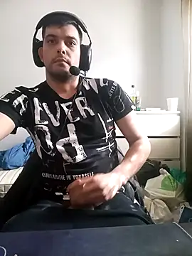 ghostfu1996 online show from April 14, 3:06 pm