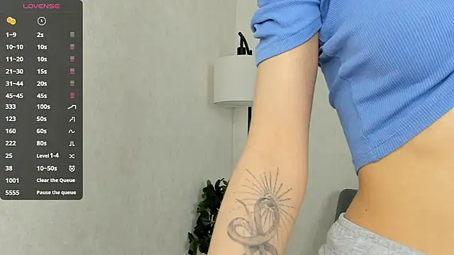 FloraNesli online show from March 19, 6:02 am