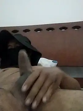 Snapshot of Sexjoe- chatting on November 21, 1:32 pm Sexjoe- online show from November 21, 1:32 pm