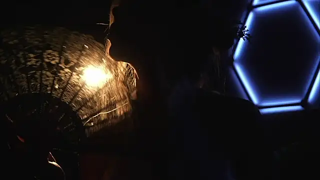 Alvuwkaa online show from October 25, 8:02 am