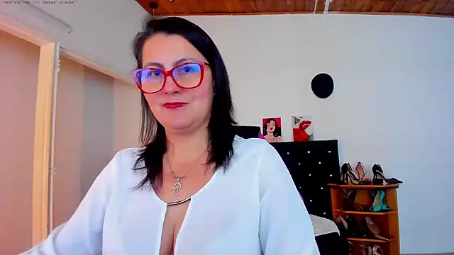 D Martii online show from October 21, 12:59 pm