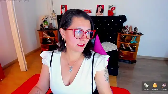 D Martii online show from October 20, 1:55 pm