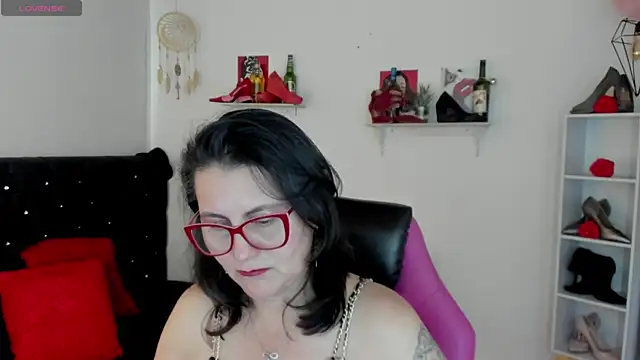 Snapshot of D_Martii chatting on September 20, 11:15 am D Martii online show from September 20, 11:15 am