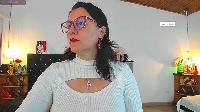 D Martii online show from November 22, 12:26 pm