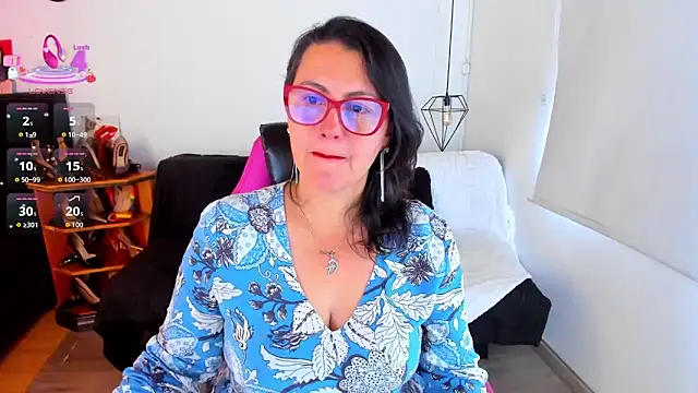 D Martii online show from November 2, 12:54 pm