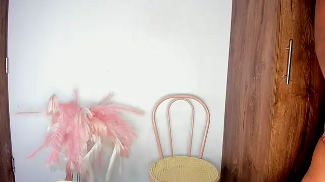 khate smith online show from November 29, 5:02 pm