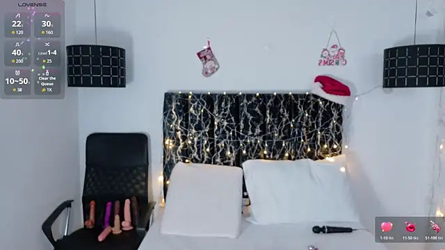 Snapshot of evvaa_moon69 chatting on December 20, 12:19 pm evvaa moon69 online show from December 20, 12:19 pm