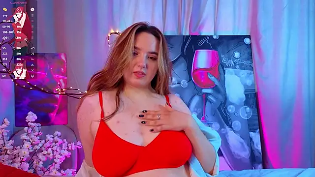 LucilleMcBride online show from November 21, 7:07 am