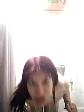 Katyuskka love online show from November 4, 1:37 pm