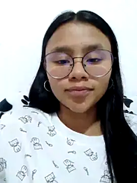 SofieLove 01 online show from March 30, 10:33 pm