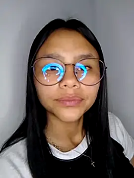 SofieLove 01 online show from February 12, 8:03 am