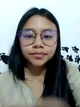 SofieLove 01 online show from April 8, 6:59 am