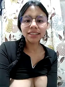 SofieLove 01 online show from March 13, 9:14 am