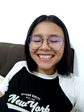 SofieLove 01 online show from March 24, 6:41 pm