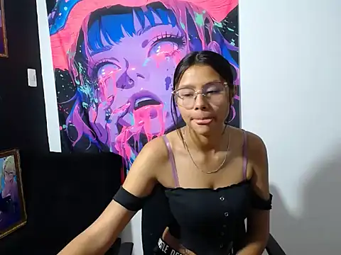 SofieLove 01 online show from November 6, 7:01 am