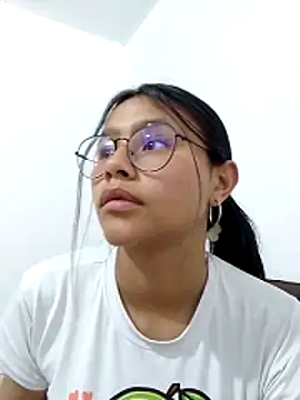 SofieLove 01 online show from March 16, 7:27 pm