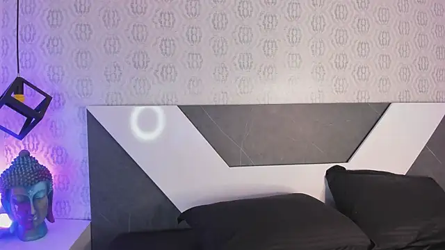 Tokio-Shuang online show from September 17, 10:45 pm