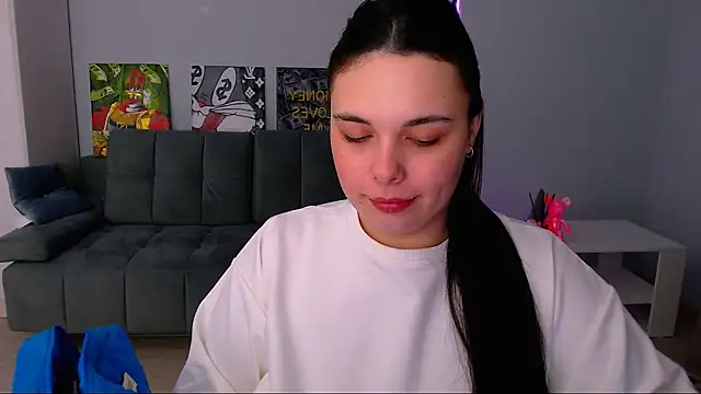 Snapshot of queenofthesense_ chatting on February 23, 3:01 pm queenofthesense online show from February 23, 3:01 pm