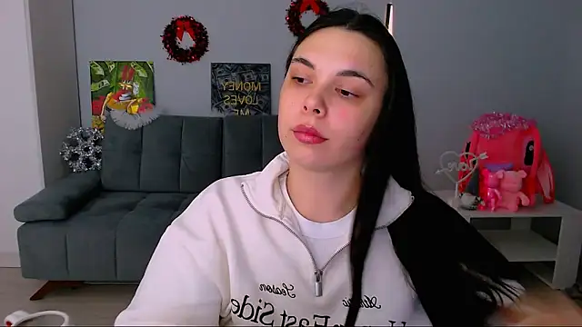 Snapshot of queenofthesense_ chatting on December 22, 8:58 am queenofthesense online show from December 22, 8:58 am