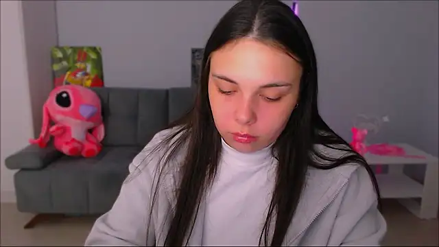 queenofthesense  online show from October 7, 4:41 pm