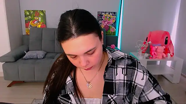 Snapshot of queenofthesense_ chatting on February 9, 10:13 am queenofthesense online show from February 9, 10:13 am