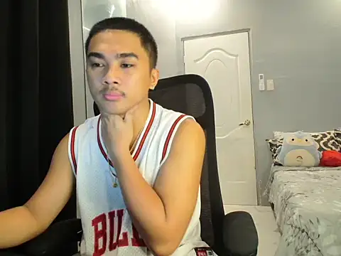 Snapshot of pinoyAdrianneXXX chatting on October 14, 2:23 am pinoyAdrianneXXX online show from October 14, 2:23 am