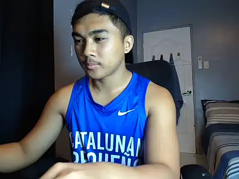 Snapshot of pinoyAdrianneXXX chatting on June 21, 12:22 pm pinoyAdrianneXXX online show from June 21, 12:22 pm