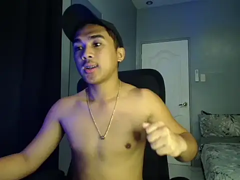 Snapshot of pinoyAdrianneXXX chatting on September 27, 1:01 am pinoyAdrianneXXX online show from September 27, 1:01 am