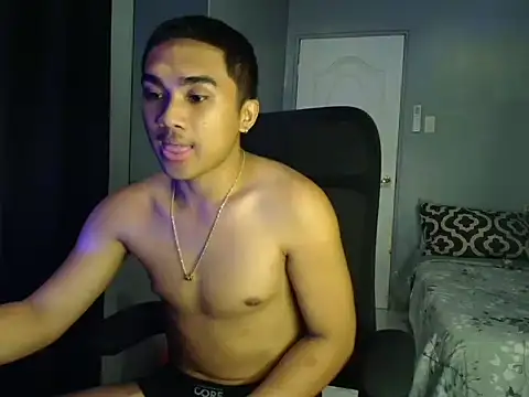 Snapshot of pinoyAdrianneXXX chatting on September 21, 3:44 am pinoyAdrianneXXX online show from September 21, 3:44 am