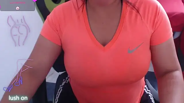 hiilarybrown online show from January 12, 6:26 pm