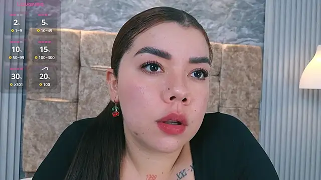 leilapons online show from March 21, 7:29 pm