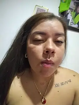 leilapons online show from November 9, 5:33 am