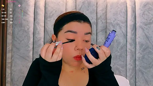 leilapons online show from February 23, 6:08 pm