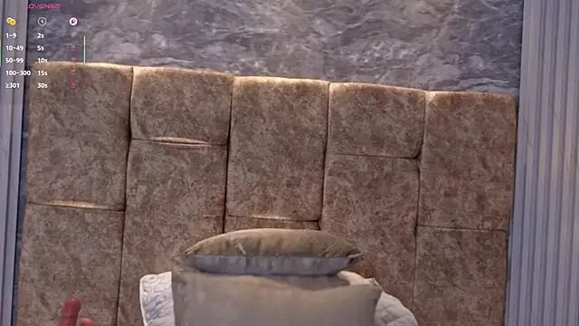 leilapons online show from February 18, 7:32 pm