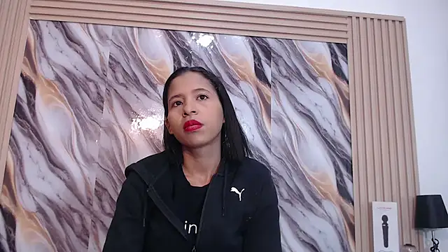 Samantha Fox69  online show from December 2, 11:06 pm