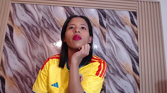 Samantha Fox69  online show from March 27, 12:41 am