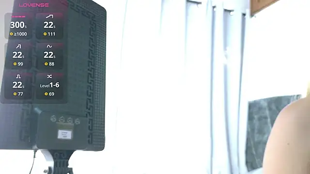 ValeriGallardo17 online show from October 3, 8:21 pm