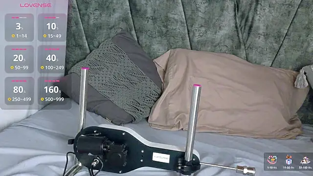 ValeriGallardo17 online show from October 15, 7:33 pm