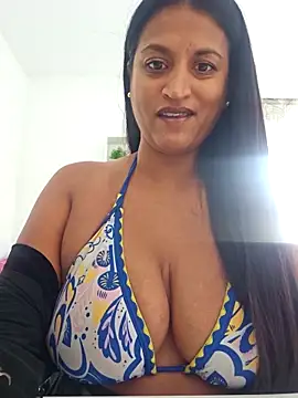Snapshot of Busty_AriaX chatting on October 15, 8:55 am Busty AriaX online show from October 15, 8:55 am