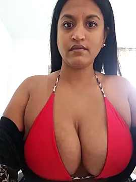 Busty AriaX online show from October 31, 10:34 am