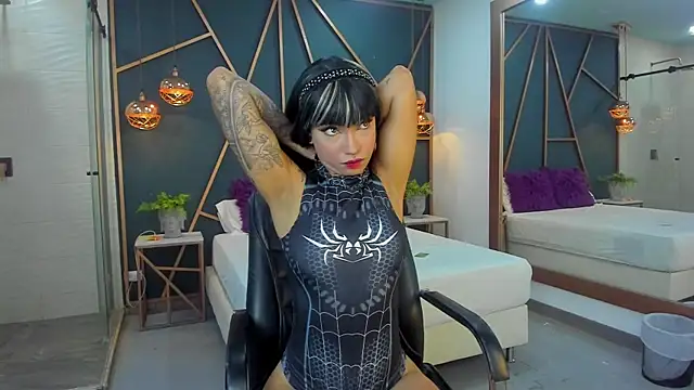 salem rose online show from June 4, 7:51 pm