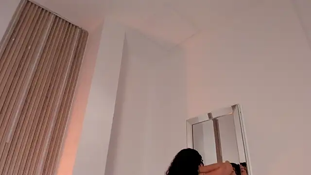 Rachell Jamess online show from November 10, 3:44 am