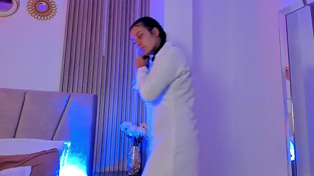 Rachell Jamess online show from October 31, 3:47 am