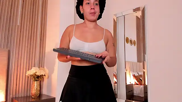 Rachell Jamess online show from October 2, 2:37 am
