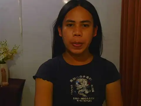 Snapshot of exoticpinay_dolly chatting on October 28, 4:35 am exoticpinay dolly online show from October 28, 4:35 am