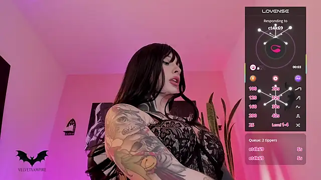 VelvetVampiree online show from November 6, 3:10 am