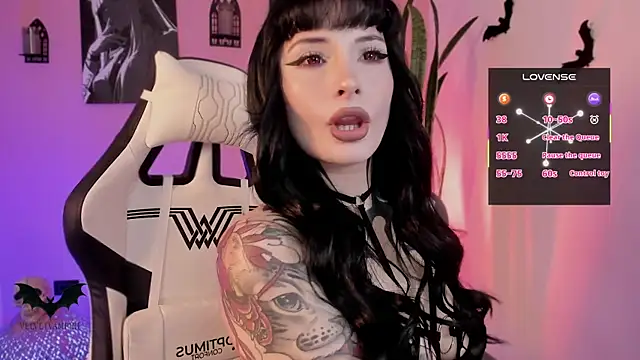 VelvetVampiree online show from March 11, 12:26 am