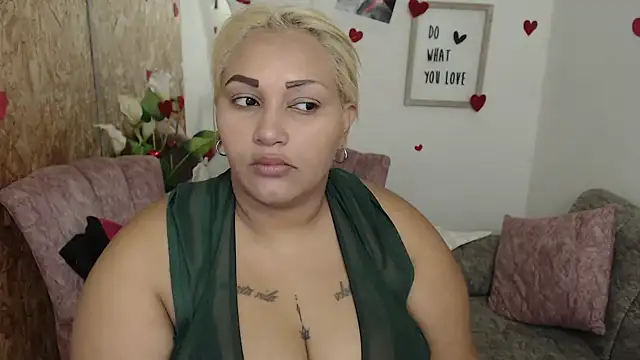 laleska montenegro online show from November 4, 5:22 am