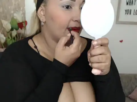 laleska montenegro online show from November 22, 3:05 am